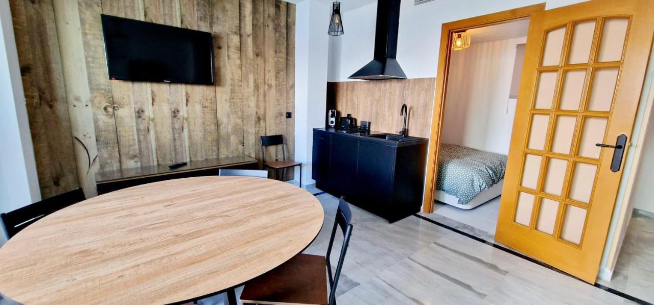 Apartmán Plaza Santa Ana Benidorm Exteriér fotografie